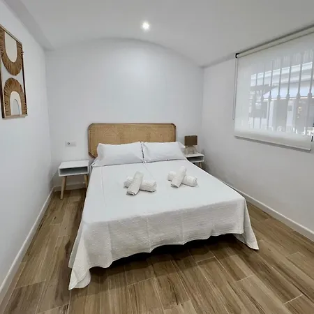 Naufragos Apartman Fuengirola